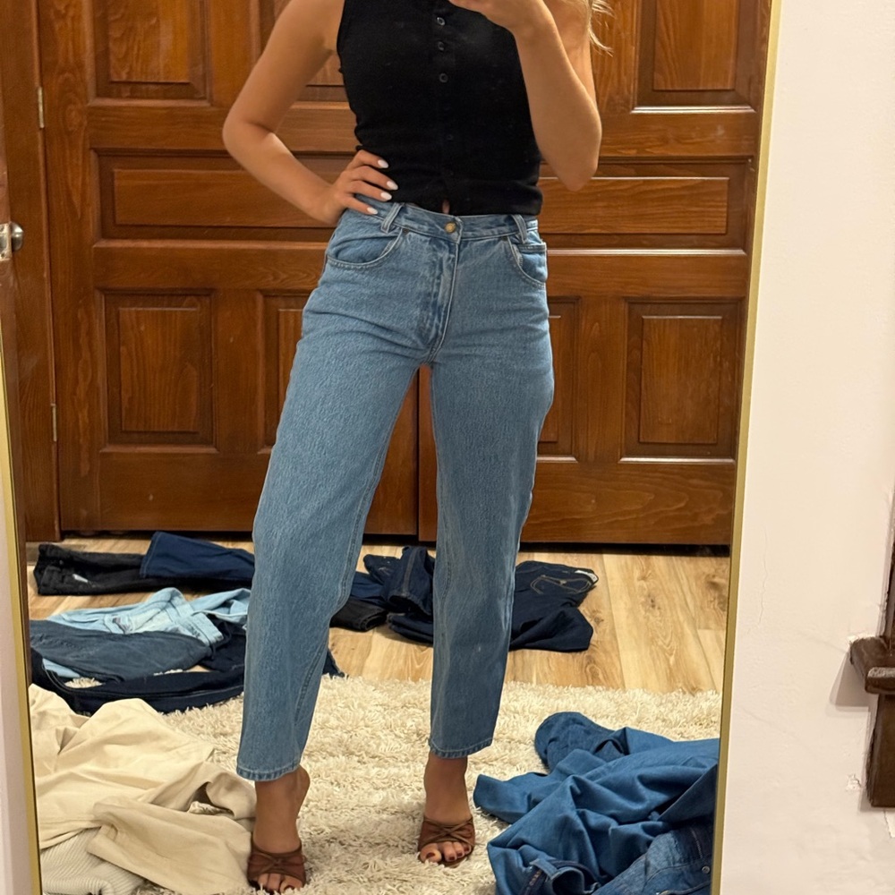 Bugle Boy Women's Blue Straight Leg Jeans